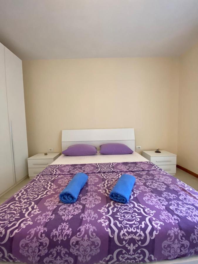 The Hood - Shkodra Backpackers Hostel Exterior foto
